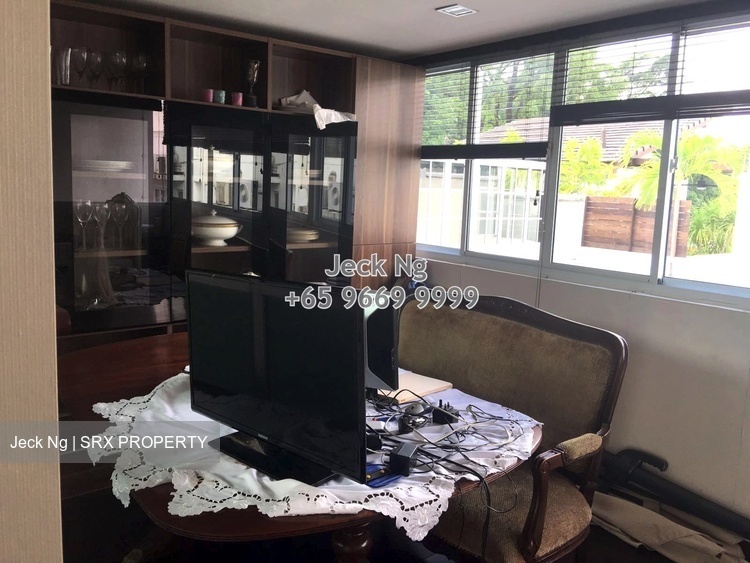 Binjai Crest (D21), Terrace #179913032